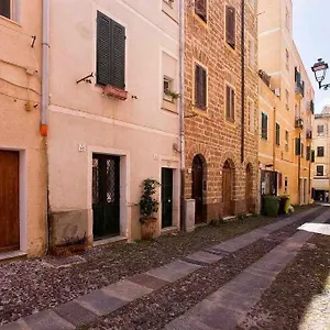 Apartamento Grand Gioberti Elegante Nel Cuore Di Alguer